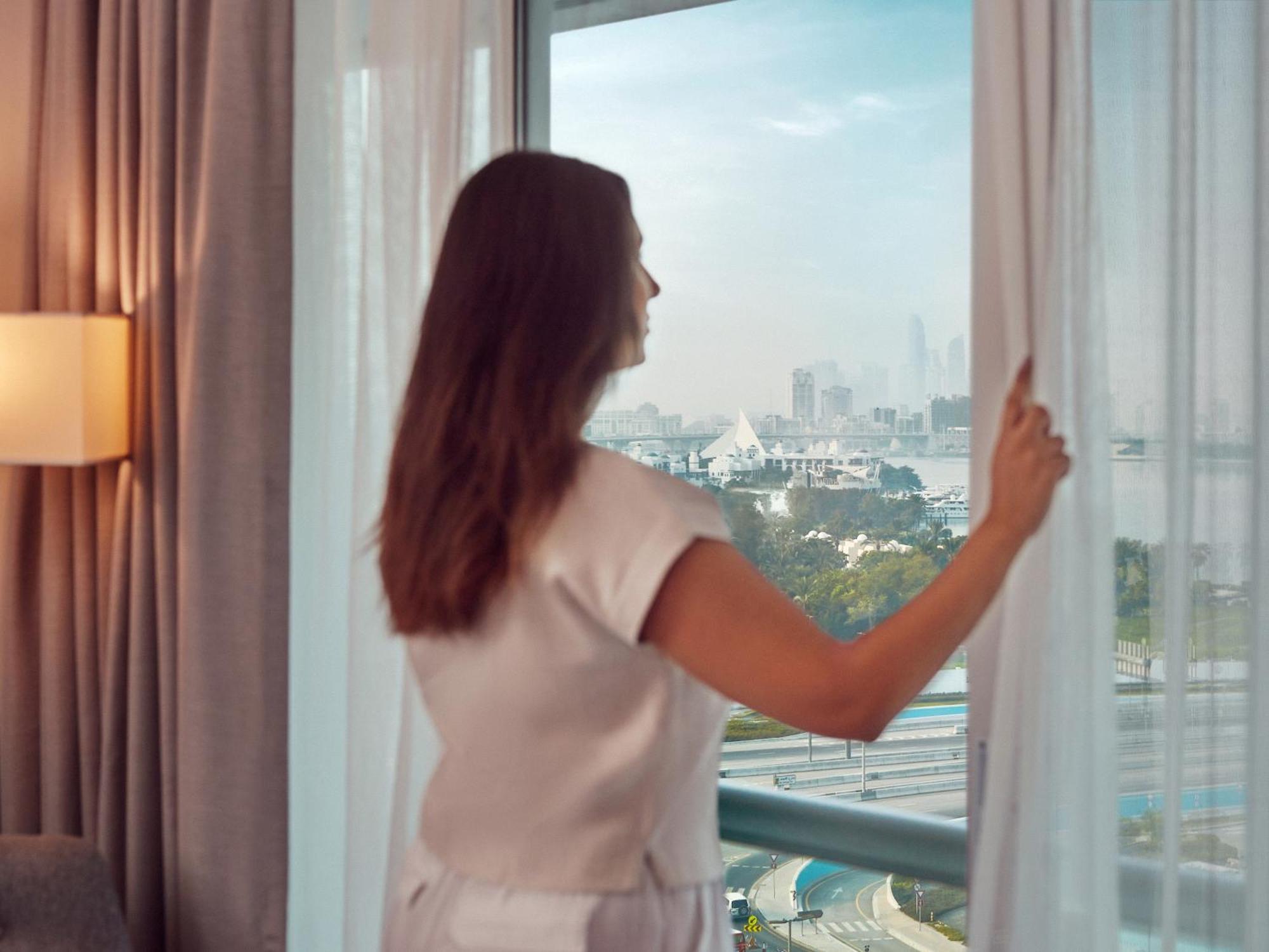 Apart-hotel Flora Creek Deluxe Apartments, Dubai