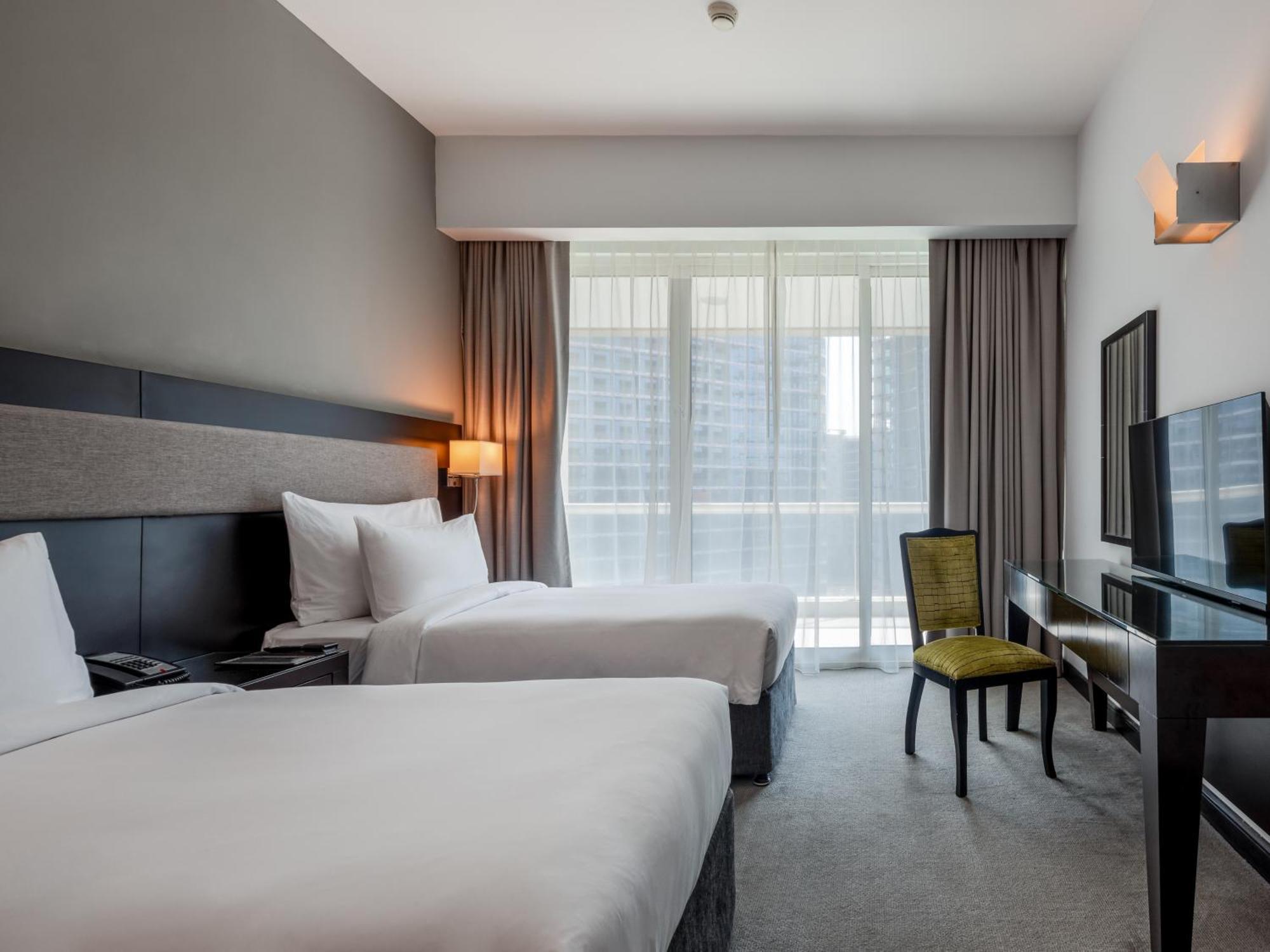 Flora Creek Deluxe Apartments, Apart-hotel